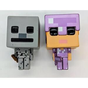FUNKO POP! Games: Minecraft Skeleton #326 & Alex Enchanted Armor #325 Figures